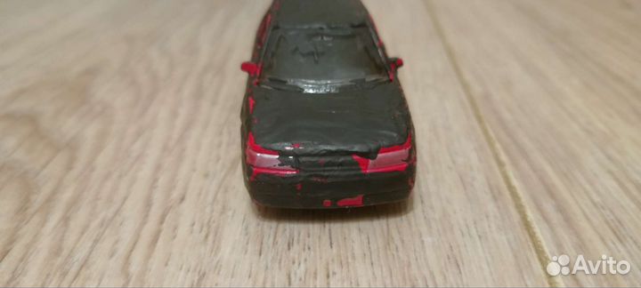 Машинка игрушечная