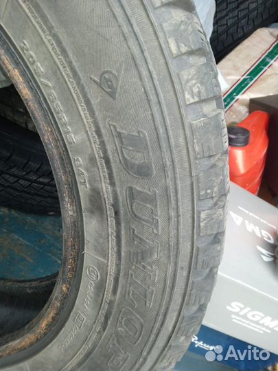 Dunlop SP Winter Ice 01 205/65 R15