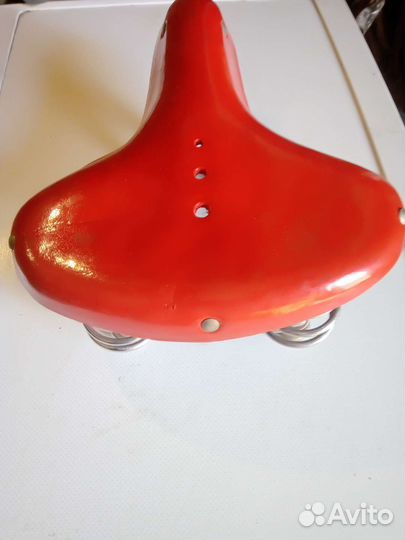 Сёдла кожаные на велосипед Урал