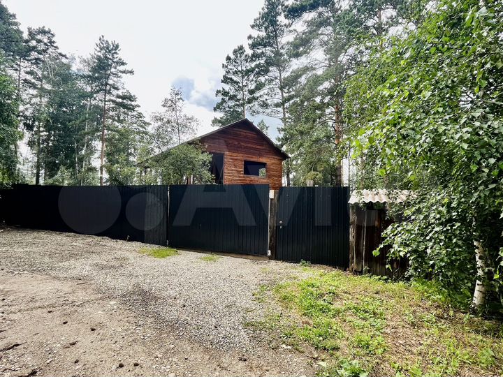 Дом 192 м² на участке 19,2 сот.