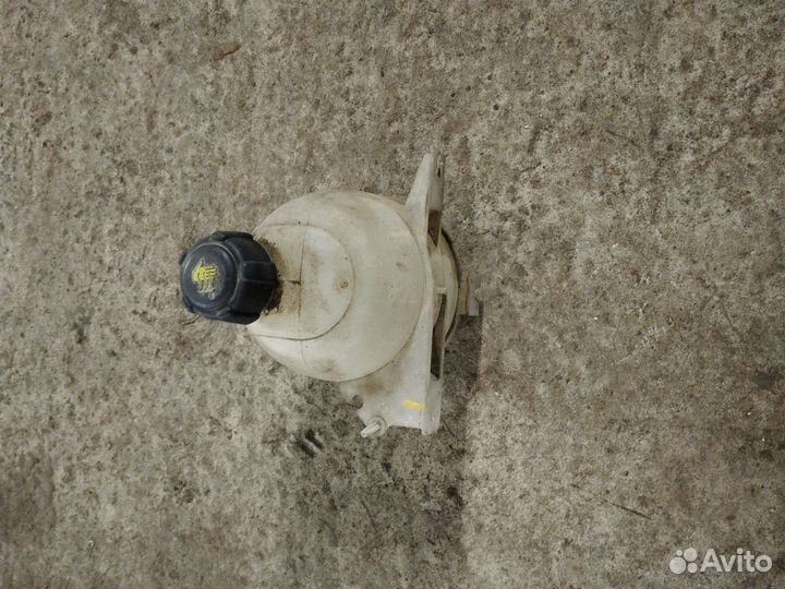 Бачок расширительный Nissan Terrano D10 2014