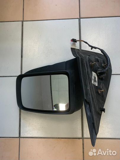 Боковое зеркало Ford Expedition 2 правое