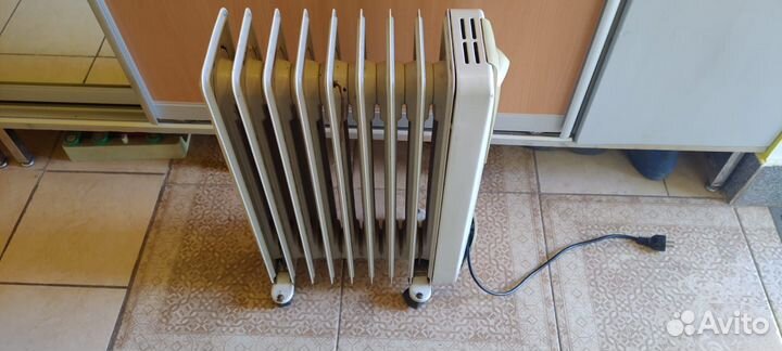 Обогреватель масляный 2000W DeLonghi Италия