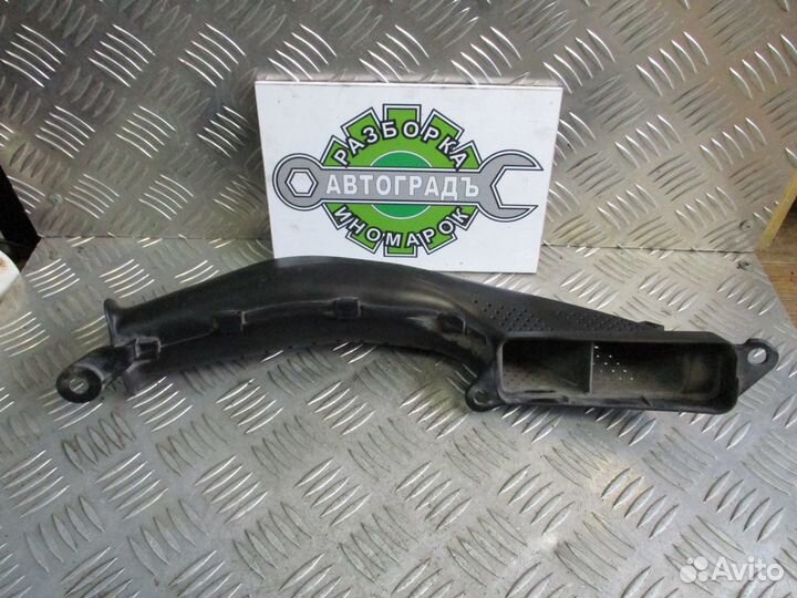 Воздухозаборник Ford Focus 3 2012г