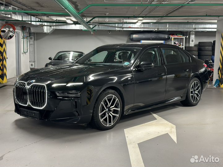 BMW 7 серия 3.0 AT, 2023, 19 000 км