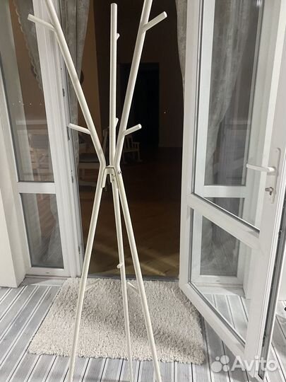 Вешалка Икея