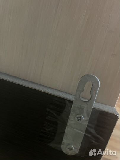 Вешалка настенная в прихожую