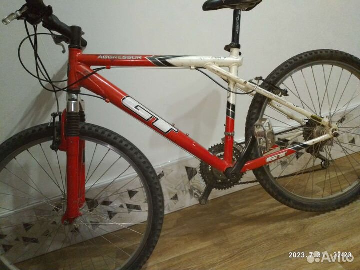 Велосипед GT agressor