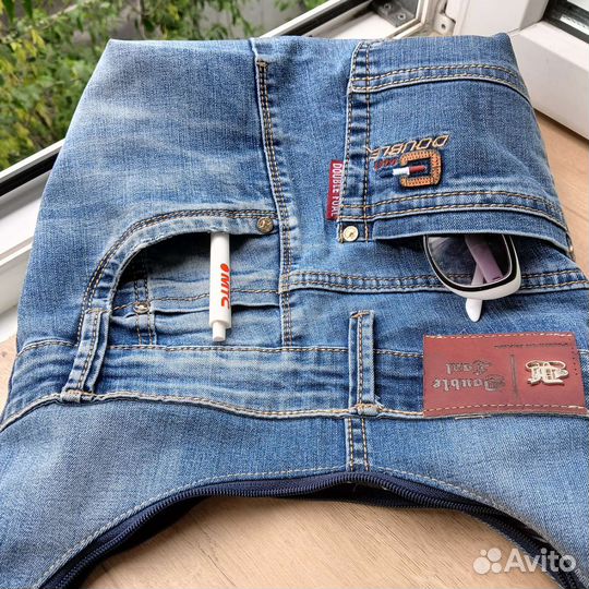 Стильная джинсовая сумка кроссбоди