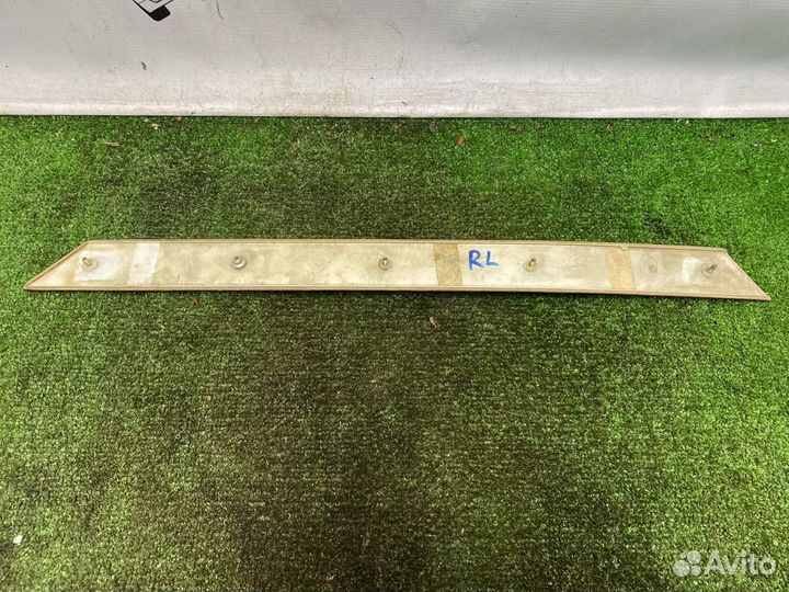 Дерево салона заднее левое Mercedes-Benz