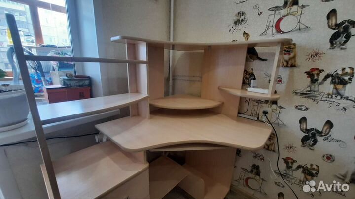 Компьютерный столик бу