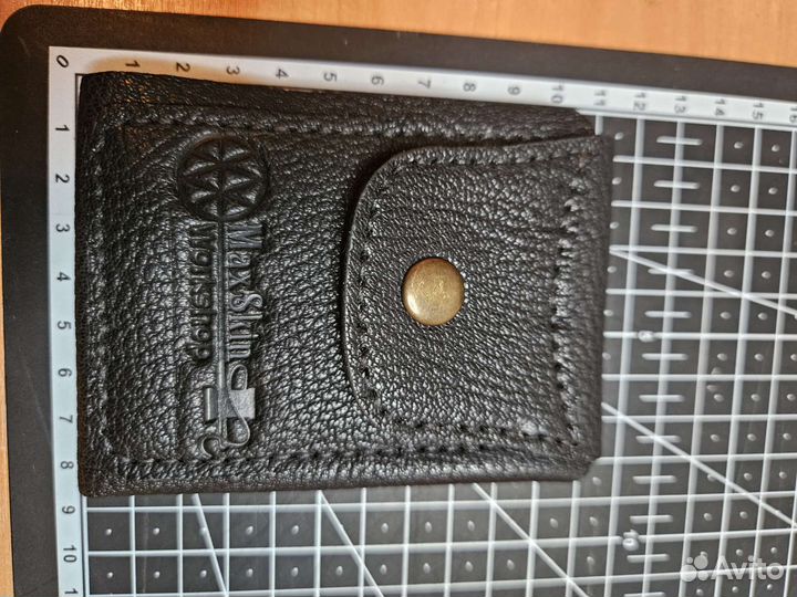 Картхолдер с отделом для купюр