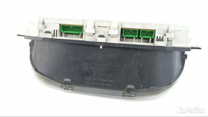 Панель приборов Isuzu Rodeo Y22SE 2002