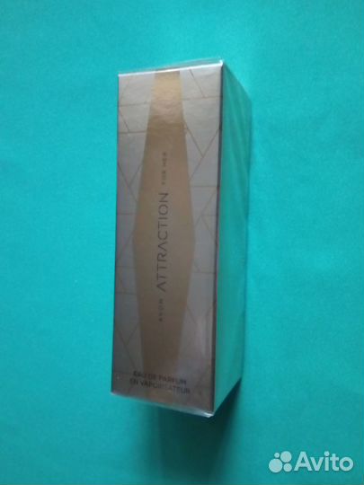 Парфюмерная вода для неё Avon Attraction 30мл