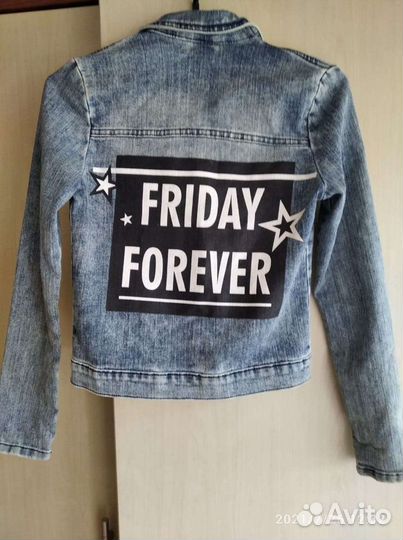 Джинсовая куртка