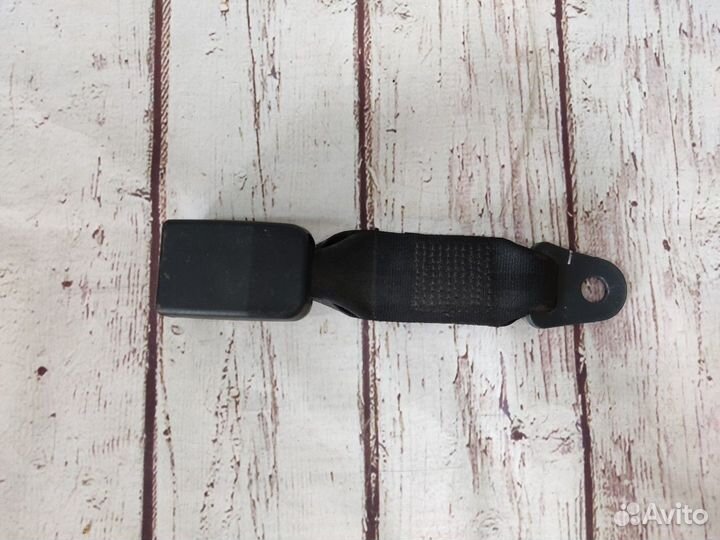 Фиксатор ремня безопасности задний Logan