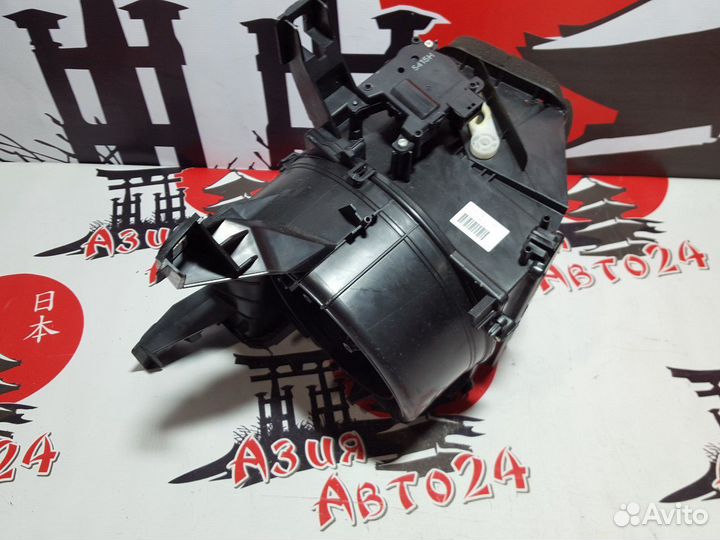 Корпус вентилятора отопителя Honda 2110 KY51