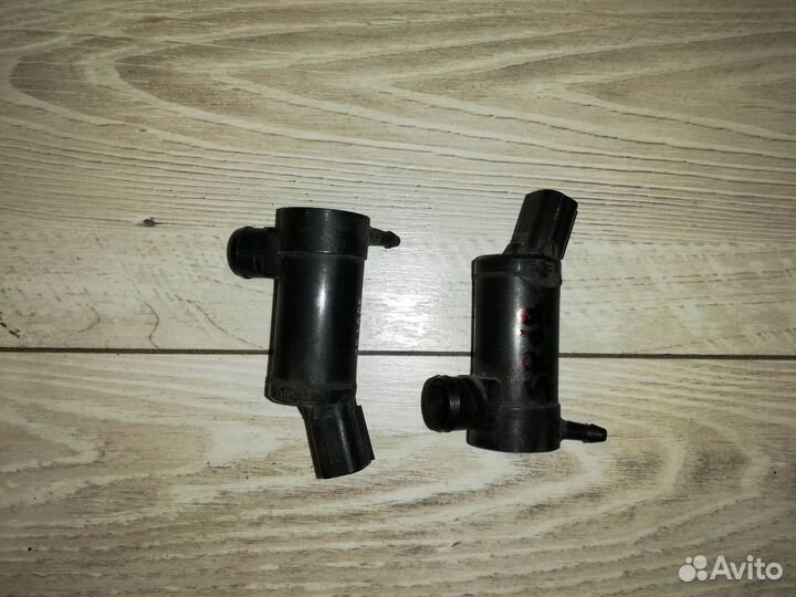 Mitsuba EW7309162 моторчик бочка омывателя Subaru