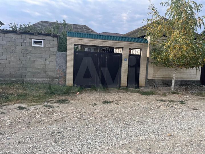 Дом 100 м² на участке 4 сот.
