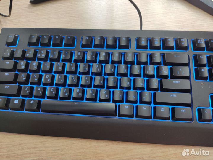 Игровая клавиатура razer