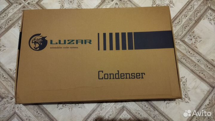 Радиатор кондиционера renault новый