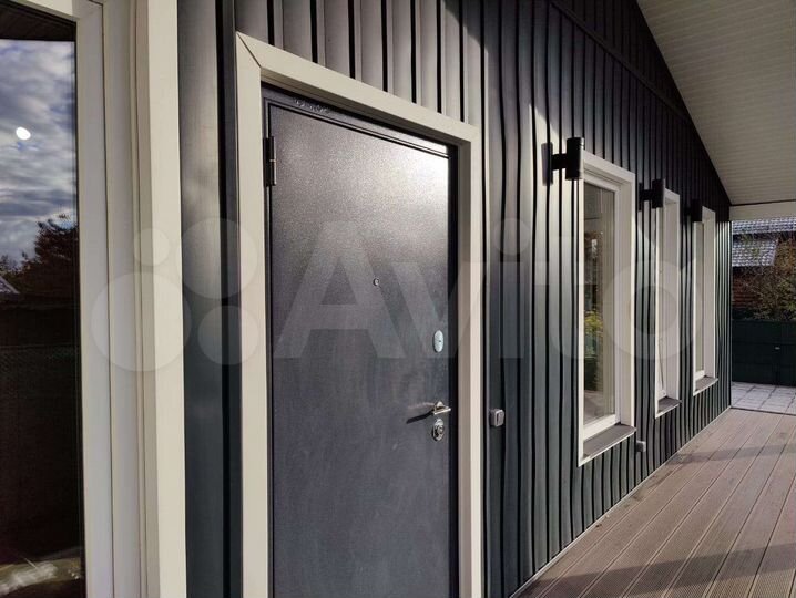 Дом 87 м² на участке 4 сот.