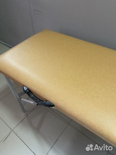 Кушетка косметологическая