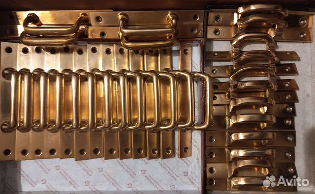 Старинные оконные ручки