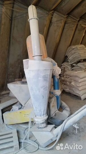 Зернодробилка