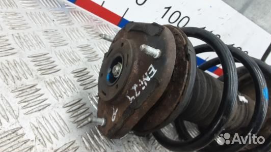 Стойка передняя правая toyota corolla E12 (ENI29N5