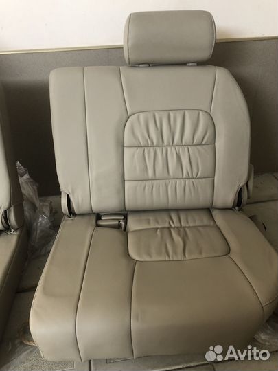 Третий ряд сидений toyota land cruiser 100