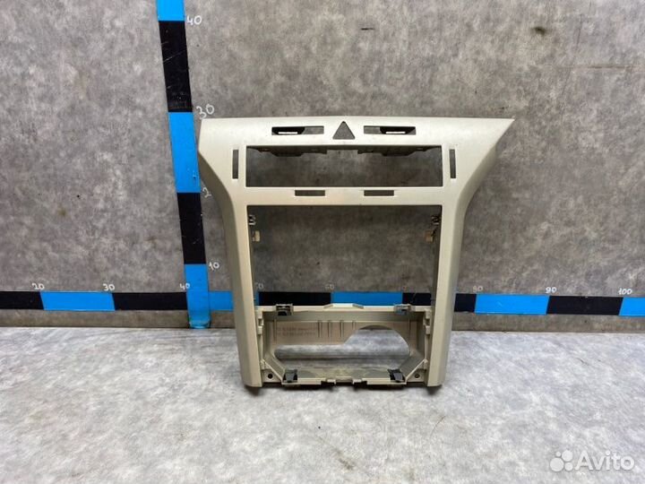 Рамка магнитолы Opel Astra H 1.6 Z16XER easytronic