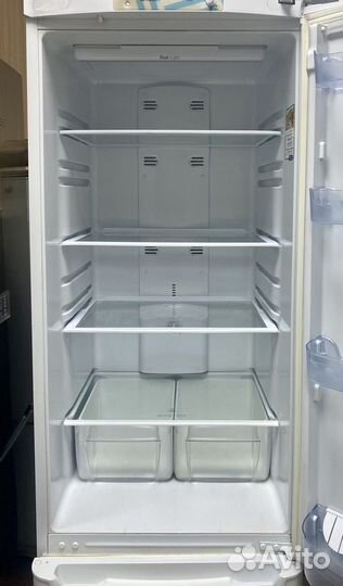 Холодильник Indesit 200см (No Frost)