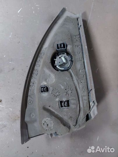 Накладка зеркала на Mercedes ML GL 164