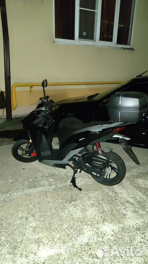 Скутер Vento inferno 50/150