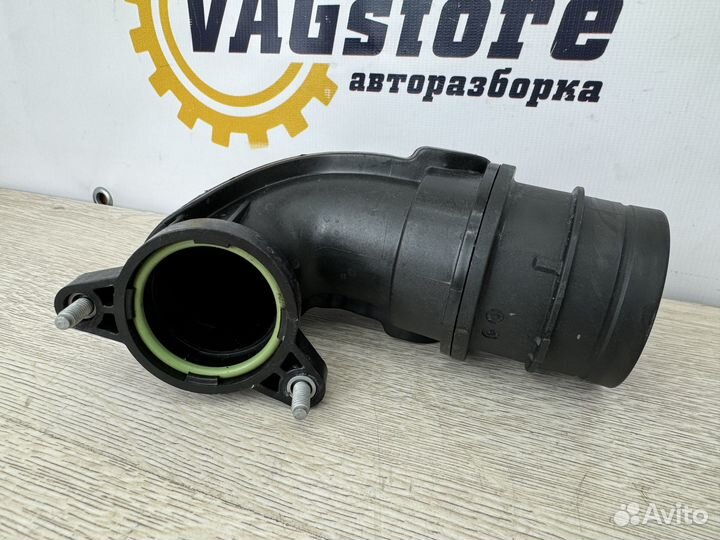 Патрубок воздушного фильтра Volkswagen T-Roc 2022