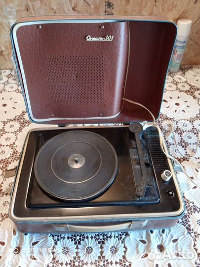 Проигрыватель винила