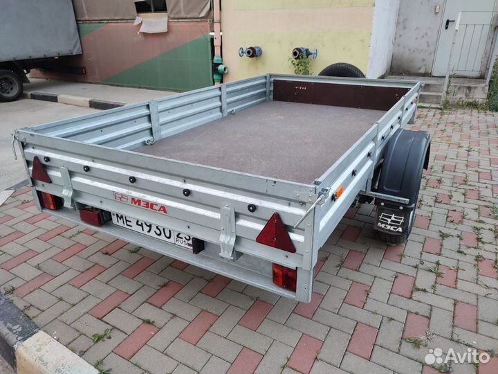 Прицеп на легковой автомобиль