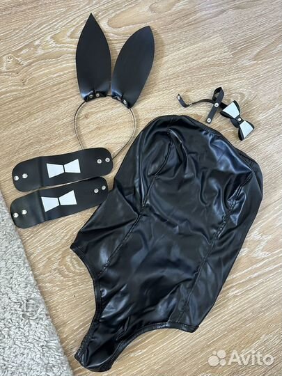 Костюм женский эротический