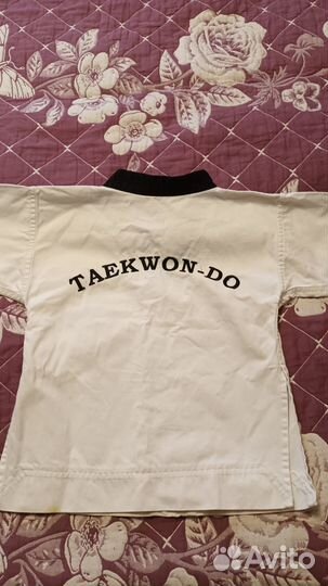 Добок таеквондо верх