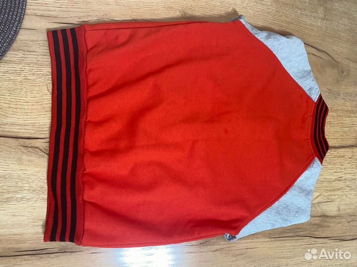 Толстовка для мальчика 140 см