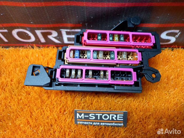 Блок предохранителей Audi A4 B8/8K cdnb 2012