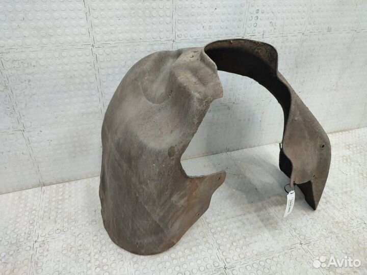Подкрылок передний левый Лада Гранта 2018