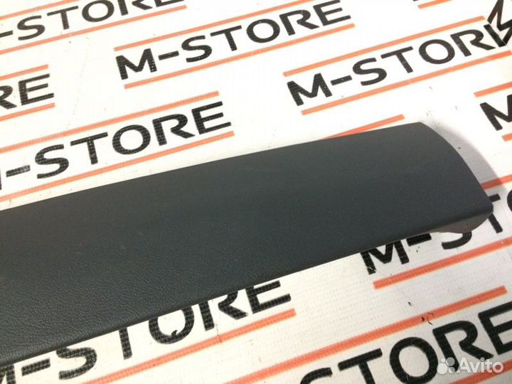 Обшивка двери багажника Volkswagen Touareg 7L BMV