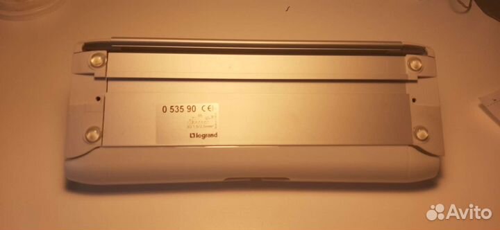 Настольный блок розеток legrand