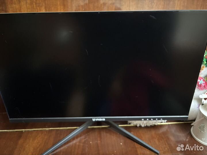 Монитор 21 дюйм