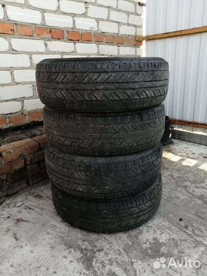 Venezia CrossRoad XT 215/65 R16 75E