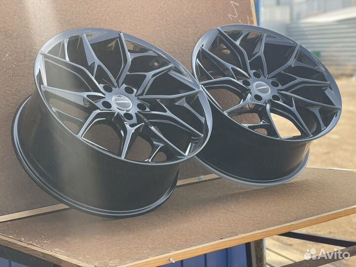 Диски Khann Лексус Тойота r19 5/114.3 черные