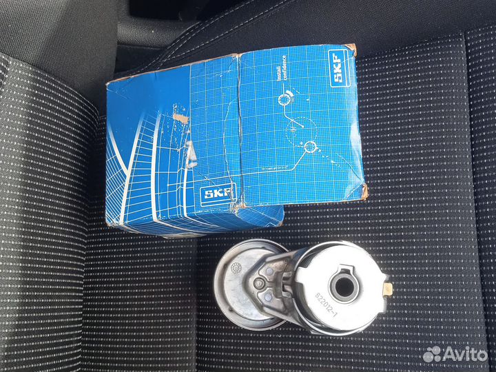 Ролик натяжителя ремня агрегатов