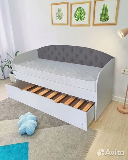 Кровать велюр лдсп для малыша выкатное место